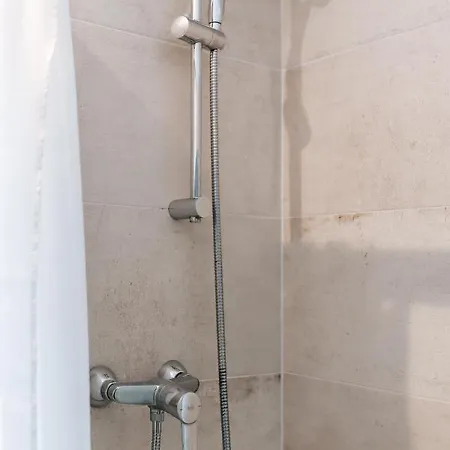 - Arroios Ii * リスボン